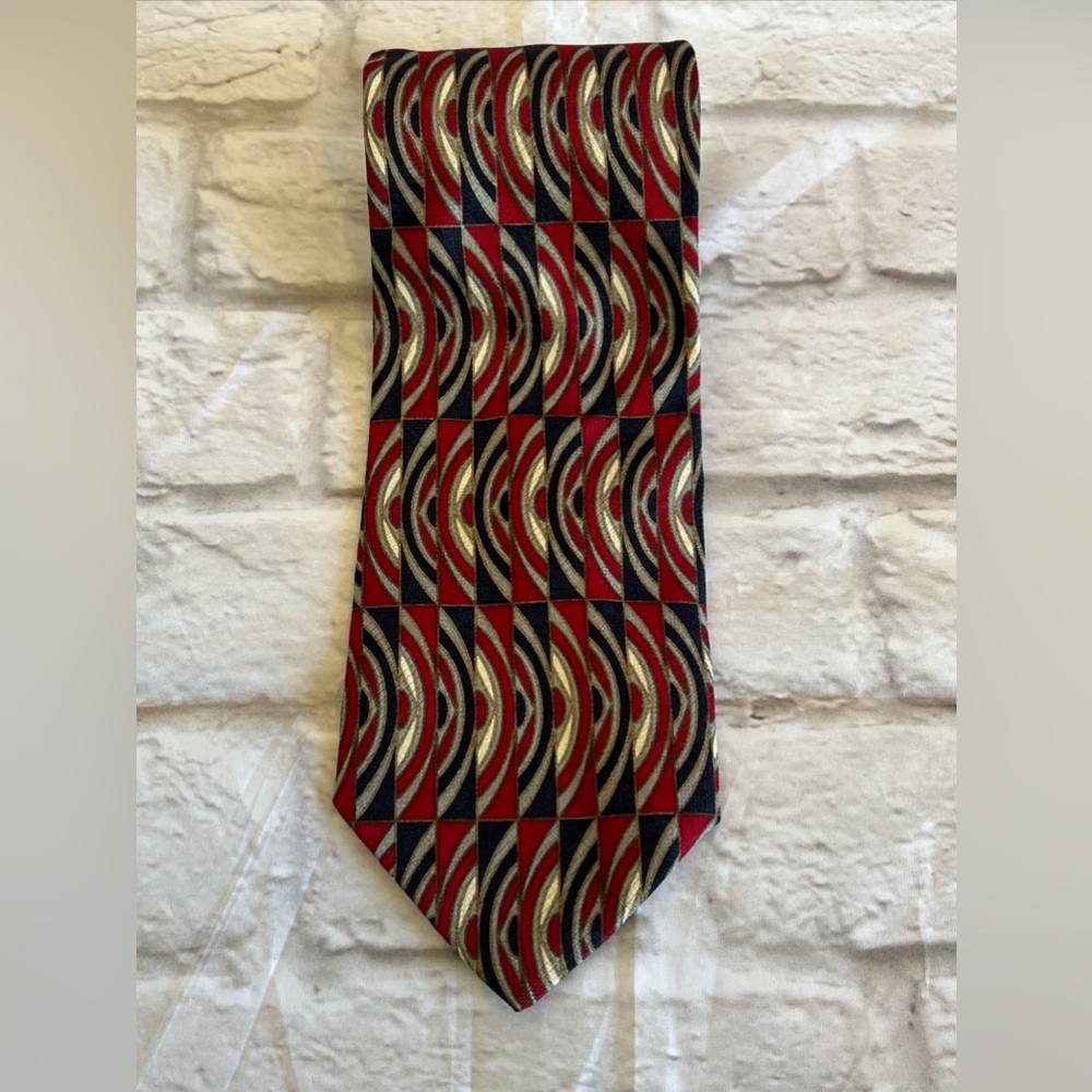Enrico Venturi Multicolor 100% Silk Mens Necktie 55”